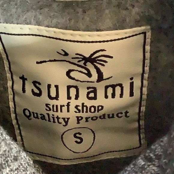 Tsunami Surf shop Gray Myrtle Beach Hoodie size small - Picture 2 of 4